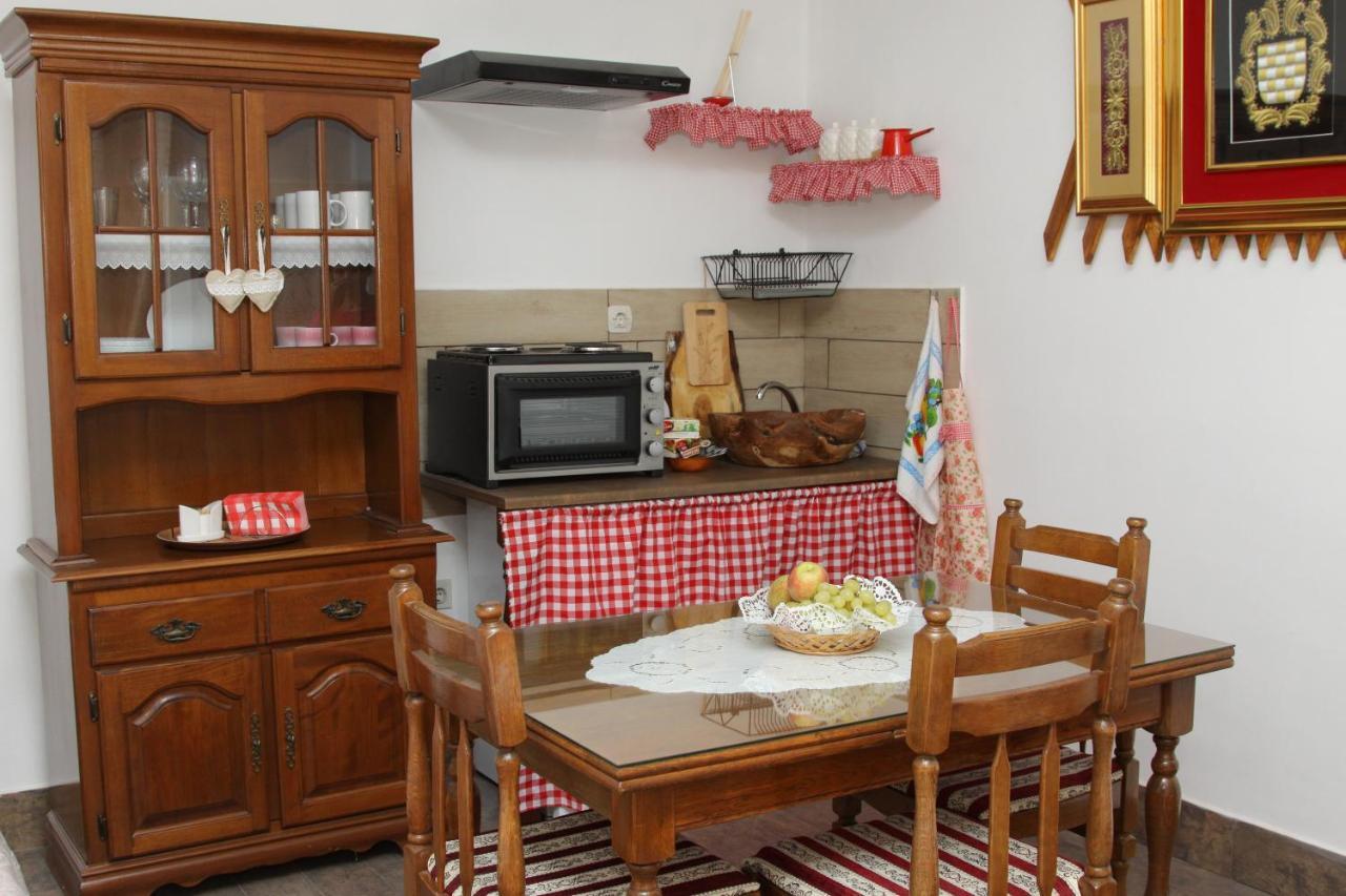 Apartman Sokica Bizovac Exterior foto